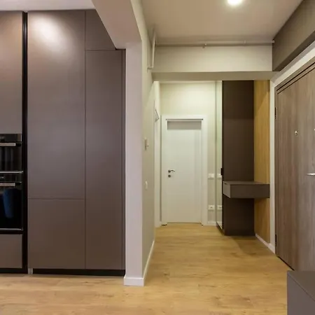 Elegant 2 Bedroom Retreat Bucarest Esterno foto